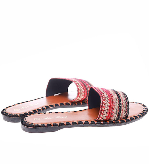 Płaskie klapki damskie z azteckim wzorem Black /B4-2 16354 G079/