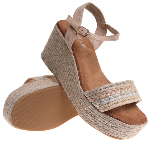 Beżowe sandały damskie na koturnie i platformie /C3-3 17931 G2/