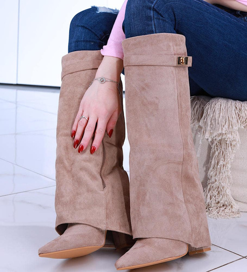 Beżowe kozaki damskie na obcasie /G7-1 14627 T108/