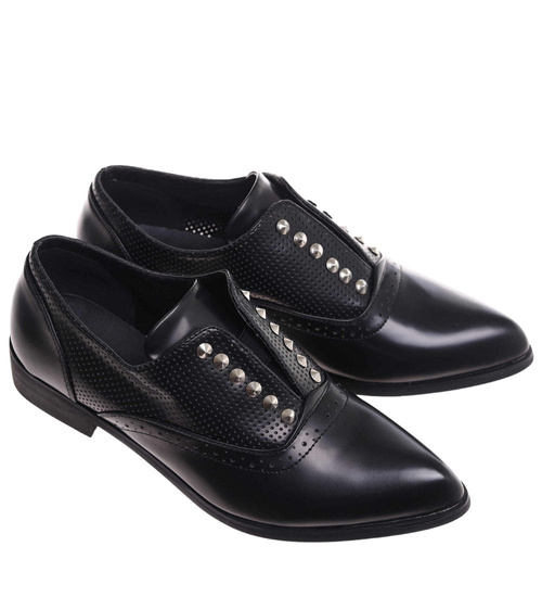 Ażurowe czarne półbuty oxfordy /J4-3 13326 T131 H2/