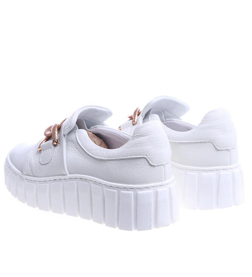 Skórzane półbuty damskie białe na platformie /D7-3 13606 N196/