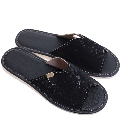 Czarne domowe klapki kapcie /D8-1 16205 S165/