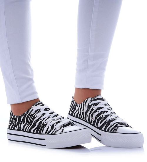 Trampki damskie na platformie Zebra /A8-3 17465 G230/