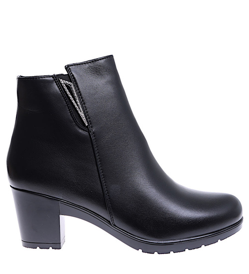 Damskie czarne botki na niskim obcasie /F1-3 15249 T592/