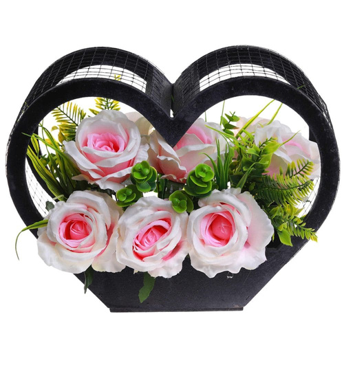 Kompozycja kwiatowa- biało różowe róże w dużym czarnym sercu /Komp109 P424/