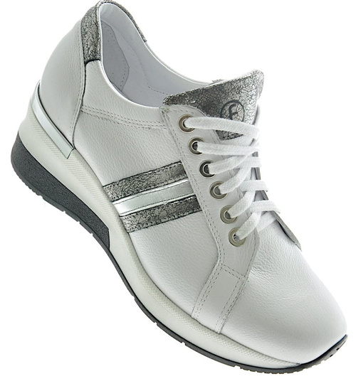 Sznurowane skórzane trampki damskie Białe /E7-3 9778 S154/