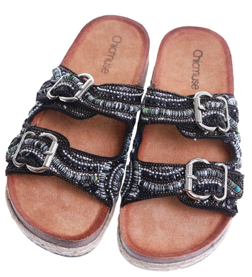 Czarne klapki damskie na niskiej platformie /C6-2 17686 G289/