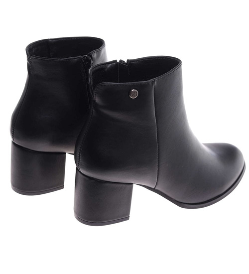 Klasyczne czarne botki na niskim obcasie /G3-2 +H2 18189 T399/