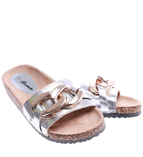 Srebrne klapki damskie z łańcuchem /A7-2 14528 T202/