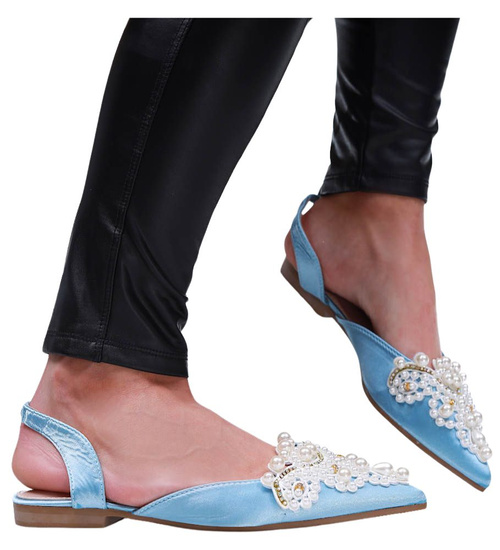 Niebieskie płaskie sandały z perełkami /C7-2 16364 G079/