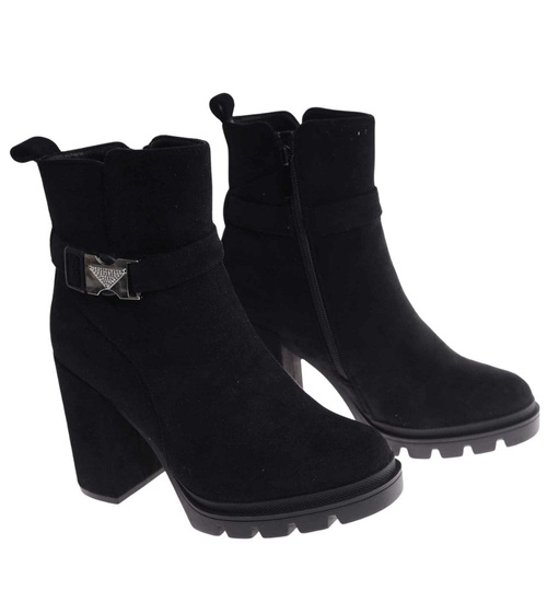 Czarne botki damskie na obcasie słupku OST453