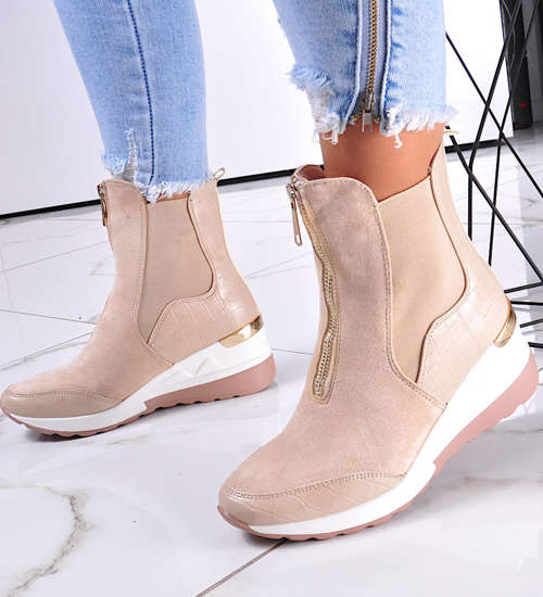 Beżowe botki na koturnie ze skóry ekologicznej /G3-3 12293 T595/ Beżowe botki na koturnie ze skóry ekologicznej /G3-3 12293 T595/