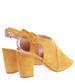 Zamszowe żółte sandały na obcasie /G10-3 16125 T242/
