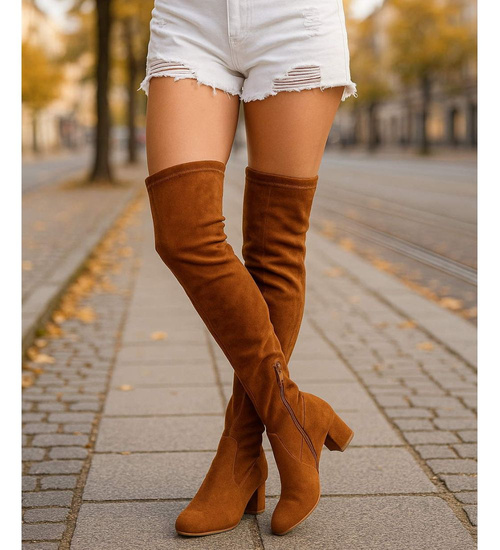 Karmelowe kozaki muszkieterki na niskim obcasie /E1-2 18292 T482/