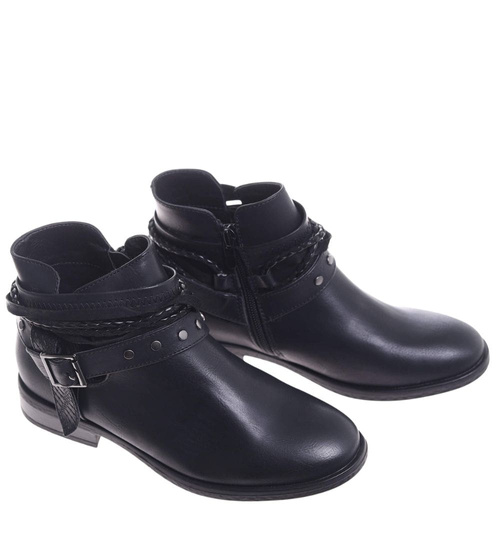 Czarne damskie botki z wyciętą cholewką /E2-2 18514 T198/