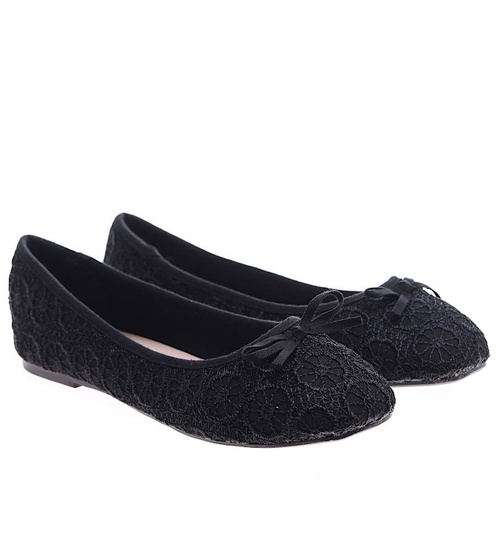 Czarne koronkowe baleriny /E3-2 16606 T8-61/