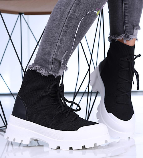 Wiosenne czarne botki z tkaniny na platformie /E1-3 15725 T144/