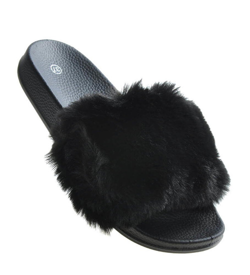 Czarne damskie klapki z futerkiem /G3-3 4519 S109/