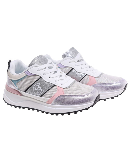 Białe sneakersy z pastelowymi wstawkami /F8-3 18842 T232/