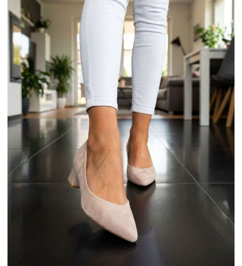 Beżowe czółenka na niskim obcasie Pointy Toe /D5-3 18805 T381/
