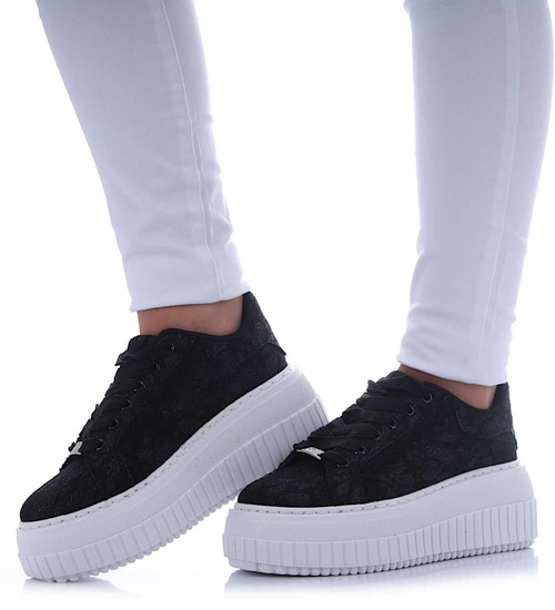 Czarne koronkowe trampki na platformie Seastar /G4-2 17409 S499/