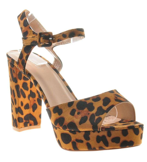 Sandały na słupku i platformie Leopart Print /F8-3 8418 S290/ 