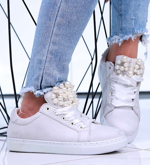 Sznurowane szare trampki damskie z perełkami /F6-3 15952 T185/