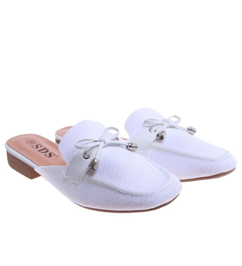 Białe klapki na płaskim obcasie /E8-2 17607 T182/