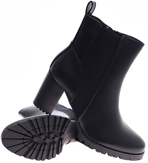 Klasyczne czarne botki na obcasie /F10-2 16919 G387/