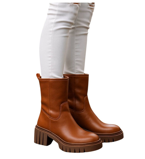 Wysokie karmelowe botki damskie z ociepleniem /E2-1 18229 T313/