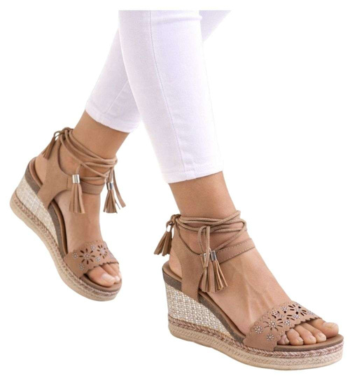 Sandały na koturnie i platformie karmelowe /D8-3 14057 S291/