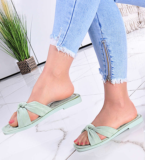 Klapki damskie z zamszu zielone /E8-2 11429 S291/