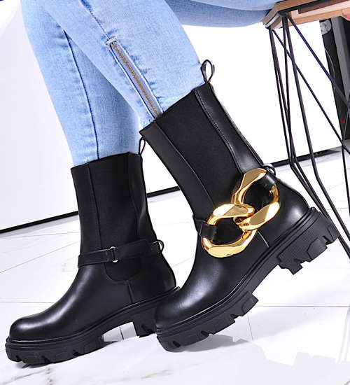 Czarne botki z łańcuchem /A4-3 12253 T738/ Czarne botki z łańcuchem /A4-3 12253 T738/