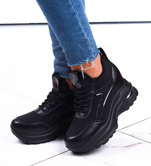 Czarne trampki sneakersy na niskim koturnie /F4-3 13144 T802/