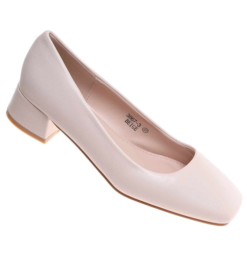 Beżowe czółenka na niskim obcasie /A6-3 18226 W107/