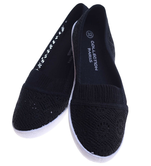 Czarne ażurowe tenisówki dziewczęce /E8-2 15833 T069/