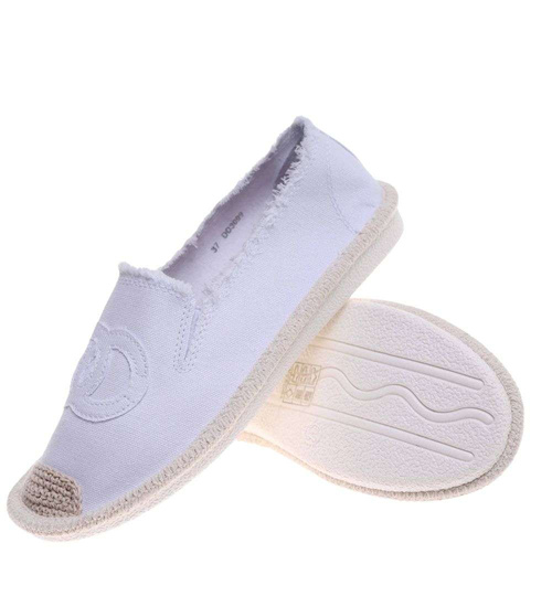 Białe espadryle z szarpaniami /F7-2 18728 T285/