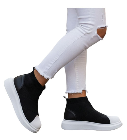 Wsuwane czarne trampki na platformie /D2-3 12358 S291/