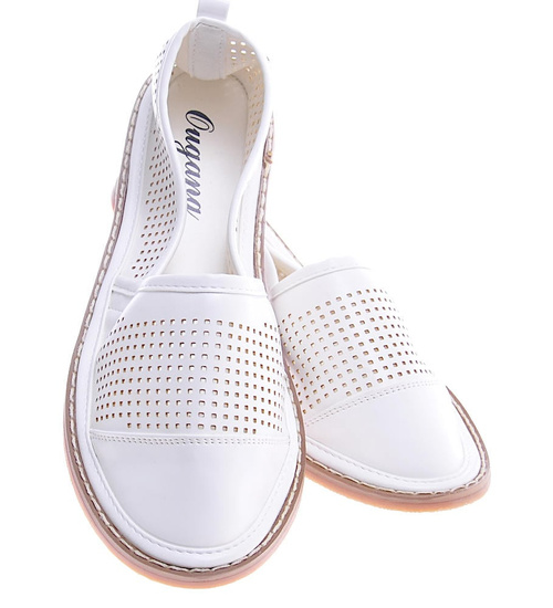 Ażurowe białe baleriny /G7-3 11264 T049/