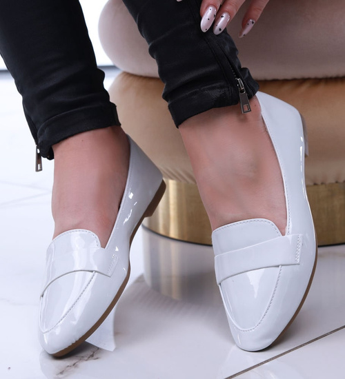 Białe baleriny damskie lakierowane /F3-2 13418 T191/
