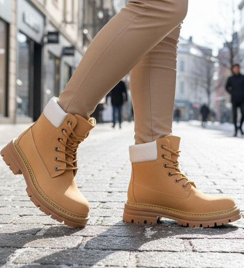 Karmelowe botki trapery /A1-1 18554 W2/