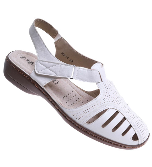 Białe ażurowe sandały damskie z paseczkiem /C5-3 17614 T233/