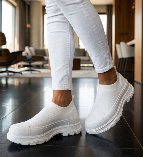 Białe trampki na platformie wsuwane /J5-2 18722 T7/