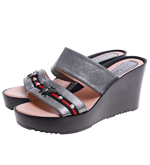 Srebrne klapki damskie na koturnie i platformie /G5-2 16292 S230/