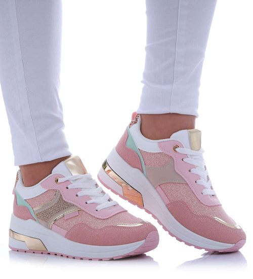 Różowe buty sportowe na niskim koturnie /G3-2 17440 W321/
