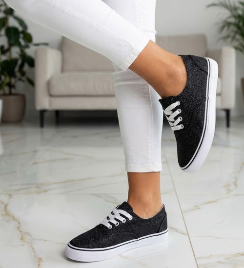 Sznurowane czarne trampki damskie /F9-3 17226 G8-6/