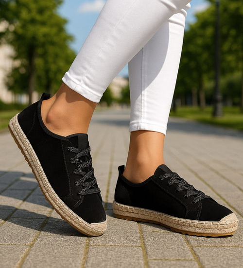 Czarne półbuty espadryle na platformie /H2 17204 G185/