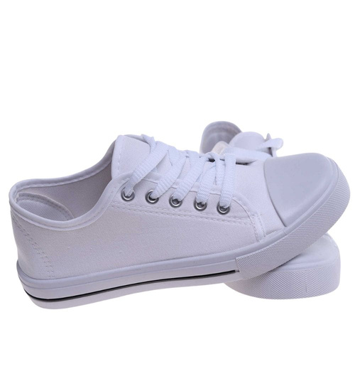 Klasyczne białe trampki z niską cholewką /B4-1 15577 T089/