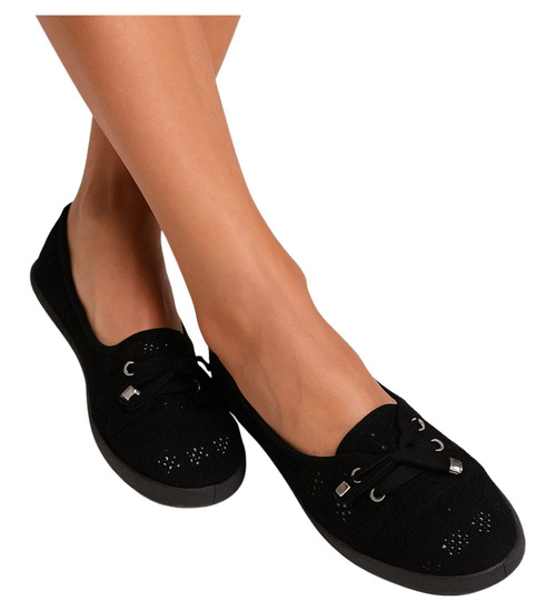 Tenisówki damskie czarne ażurowe /B3-2 17887 T199/