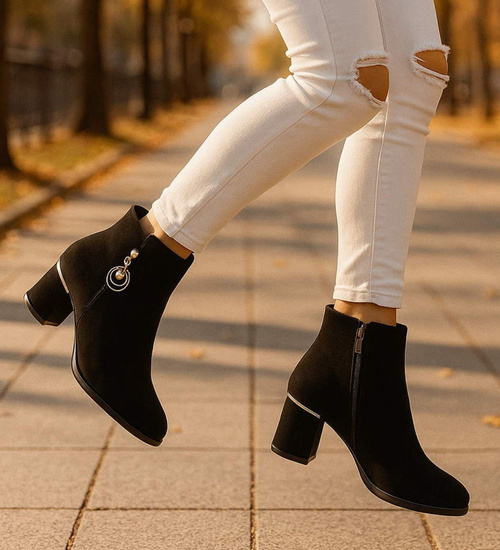 Czarne eleganckie botki na niskim obcasie /D4-3 18270 W483/